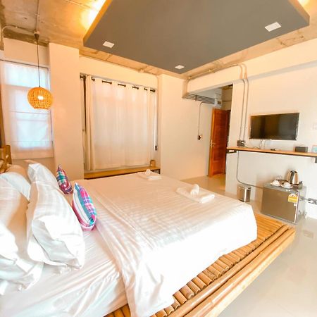 Luck Esan Loft Hotel Ubon Ratchathani Luaran gambar