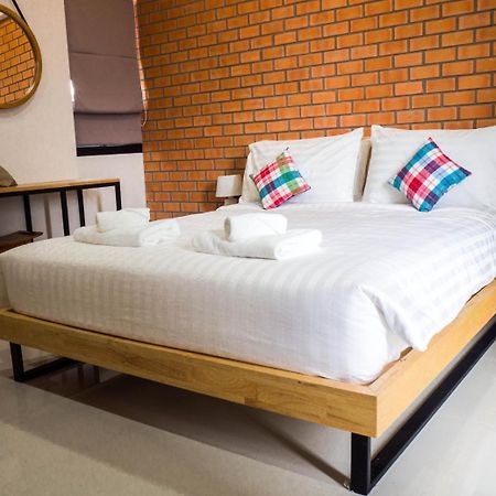 Luck Esan Loft Hotel Ubon Ratchathani Luaran gambar