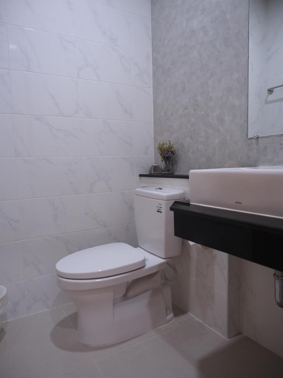 Luck Esan Loft Hotel Ubon Ratchathani Luaran gambar