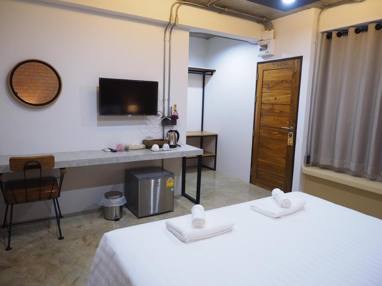Luck Esan Loft Hotel Ubon Ratchathani Luaran gambar